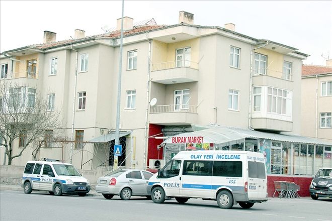 2 çocuk babası kemerle kendini astı