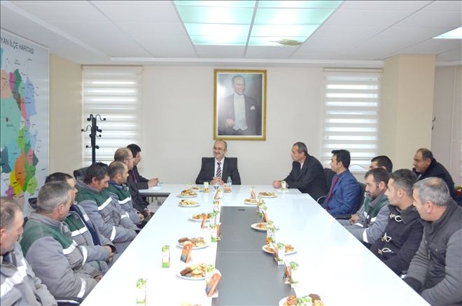 Başkan Gülcüoğlu, Temizlik İşleri Müdürlüğü personelleriyle bir araya geldi