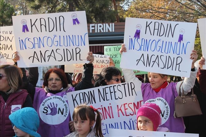 Eğitim-Sen´li kadınlar: ?Düşlerimizin peşindeyiz? 