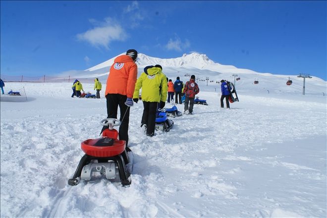 Erciyes´te pistlere 50 santimetre kar düştü