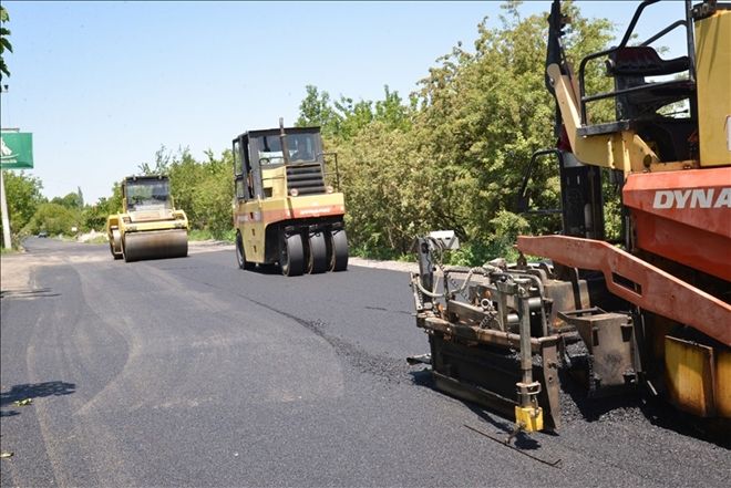 Hisarcık ile Hacılar arasında asfalt çalışması başladı