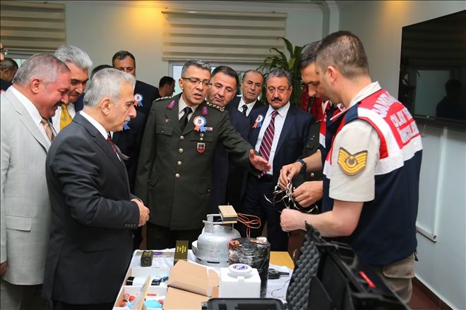 Vali Kamçı Şehit Aileleri ve Gazilerle İftar Yaptı