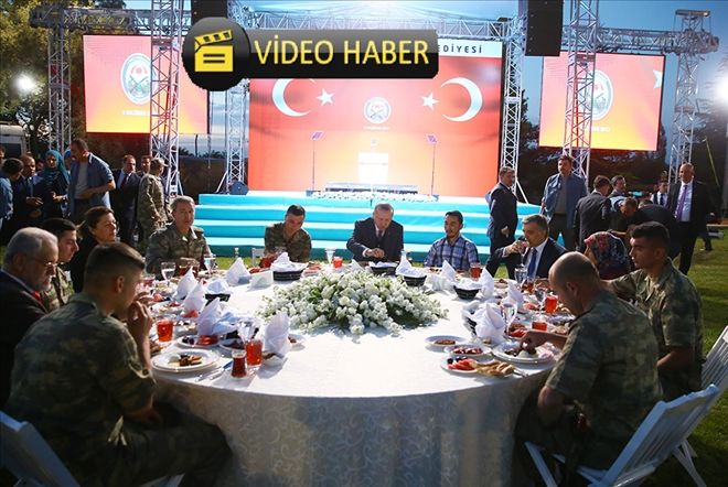 Cumhurbaşkanı Erdoğan Zincidere Komando Tugayı´nda iftarına katıldı