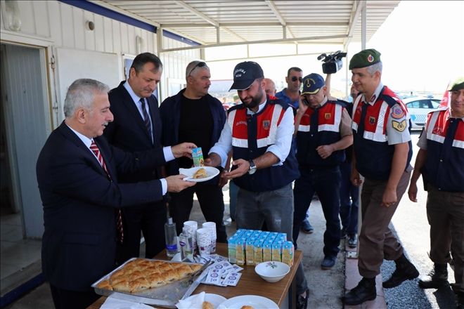 Vali trafik denetimi yaptı