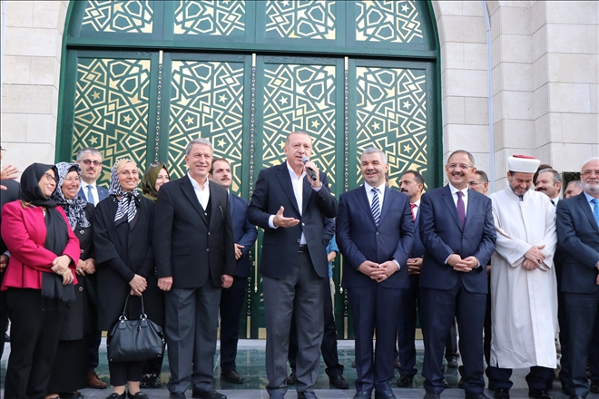 Cumhurbaşkanı Erdoğan Orgeneral Hulusi Akar Camii´ni açtı 