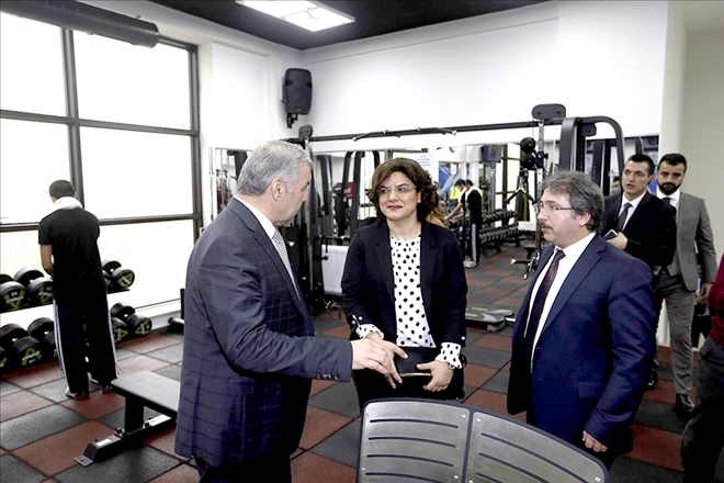 Sağlık Bakan Yardımcısı Prof. Dr. Meşe, Büyükşehir Belediyesini ziyaret etti 