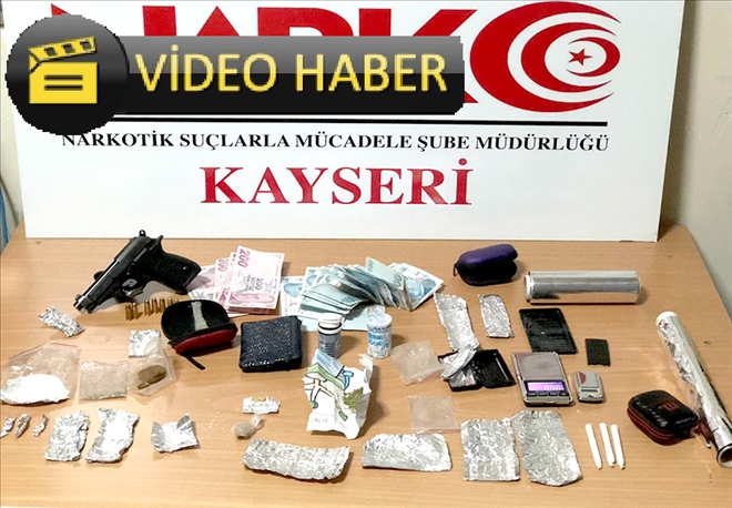 Polis zehir tacirlerine göz açtırmıyor 