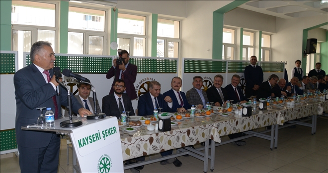 BÜYÜKKILIÇ KAYSERİ ŞEKER ÇALIŞANLARI İLE ÖĞLE YEMEĞİNDE BULUŞTU