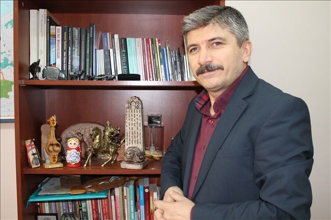 ERÜ´lü akademisyen 10 yıldır Türk dünyası ülkelerini geziyor 