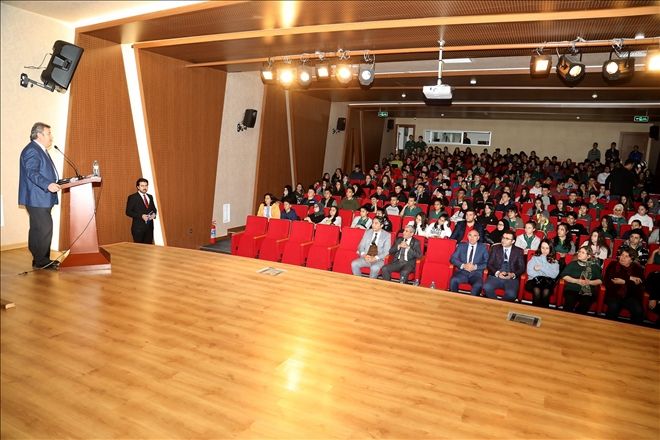 Talas´ta Gençlere Çanakkale Ruhu Anlatıldı 