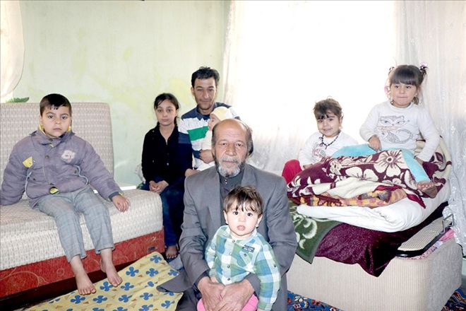 Ayaklarını kaybeden Türkmen yüzbaşı 13 kişilik ailesiyle Kayseri´ye sığındı 