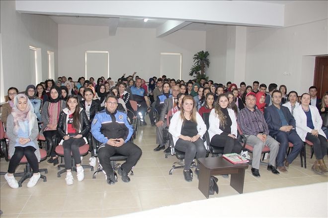 Kayseri TDP Sosyal Medyanın Kullanımını Öğrencilerle Konuştu 