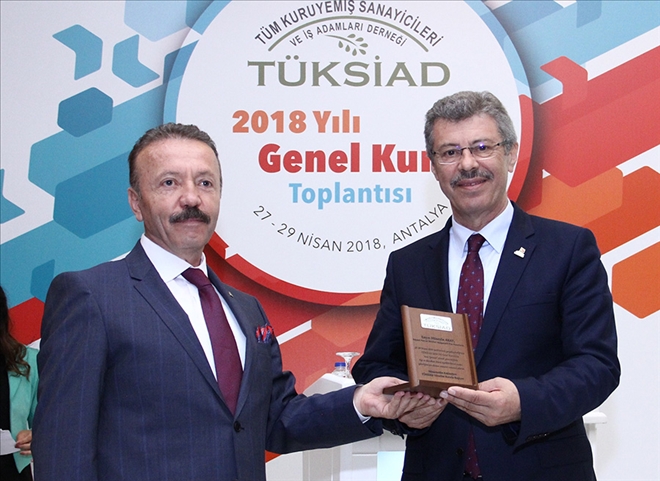 Başkan Akay, TUKSİAD Genel Kurulunda Kayseri Şeker´in başarısını anlattı 