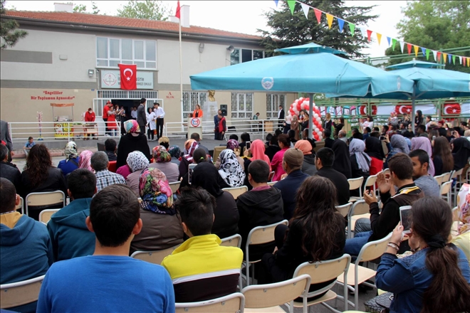 İstiklal Özel Eğitim Mesleki Eğitim Merkezi´nde kermes düzenlendi 