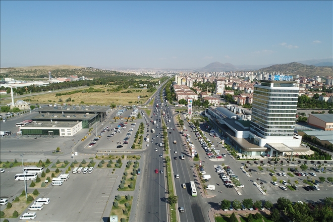 Kesintisiz ulaşım yatırımları sürüyor 