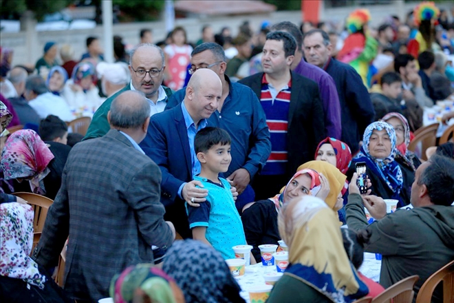 Zümrüt Mahallesi´nde coşkulu iftar 