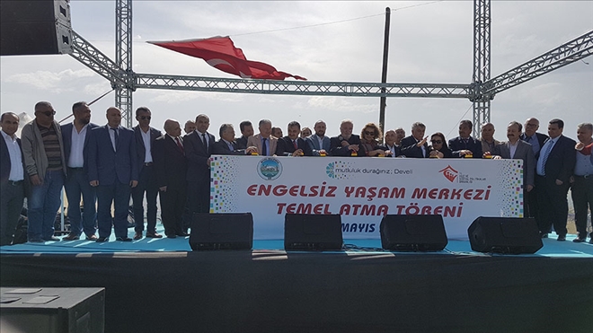 Develi´de Hıdrellez şenliklerinde Engelsiz Yaşam Merkezi´nin Temeli Atıldı 