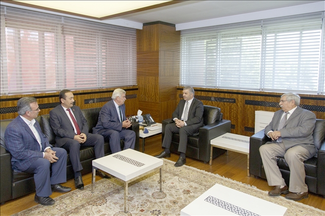 Başkan Çelik, KESOB Başkanı Övüç ve yönetimi ile görüştü 