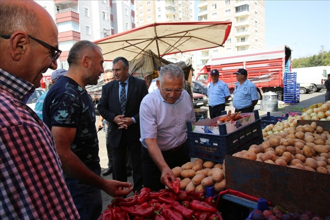 Semt pazar yerleri mahallelilerin ortak adresi 