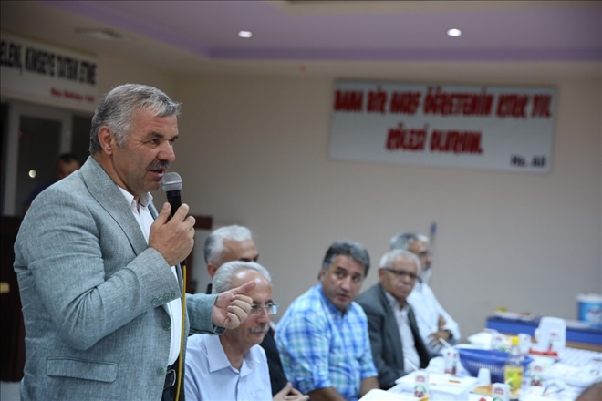 Başkan Çelik, Kayseri Cem Evi´nde Muharrem Orucu iftarına katıldı 