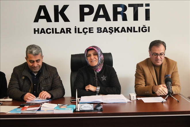 ÖZDOĞAN, AK PARTİLİ KADINLARLA BULUŞTU