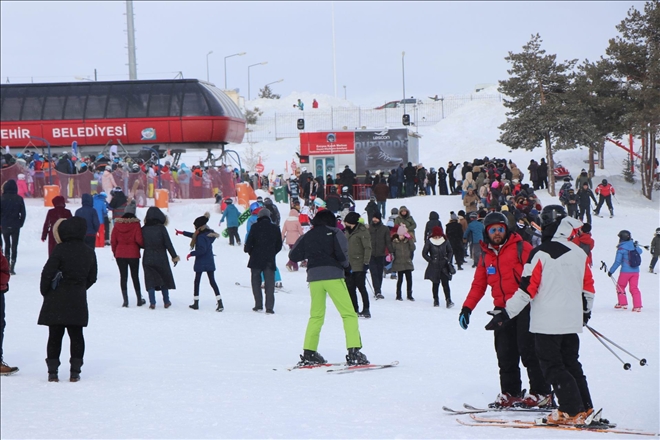 Erciyes´te hafta sonu yoğunluğu 