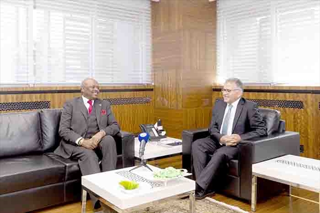 Ruanda´nın Ankara Büyükelçisi Nkurunziza, Başkan Büyükkılıç´ı ziyaret etti 