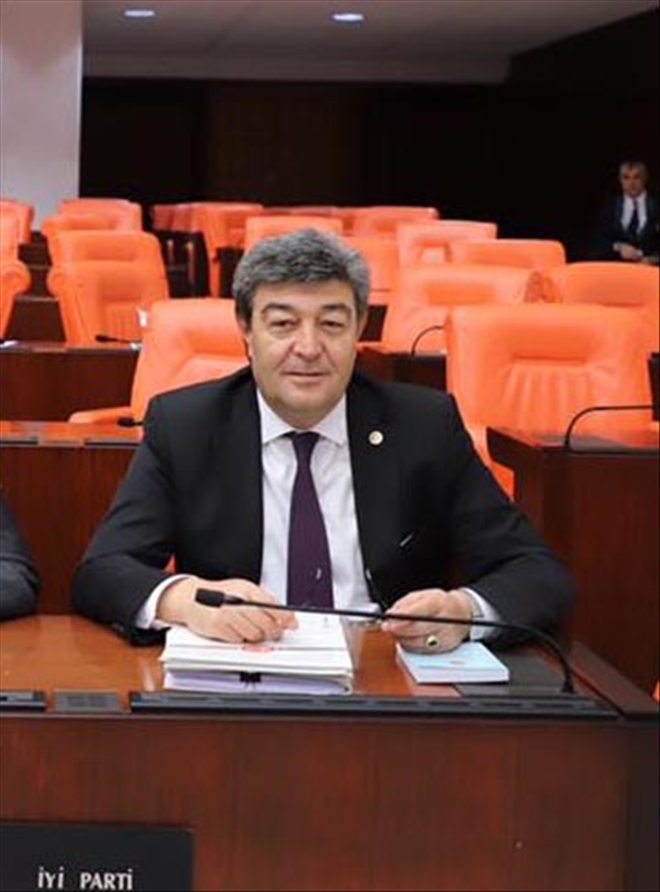 İYİ Parti Kayseri Milletvekili Dursun Ataş´tan TÜİK tepkisi 