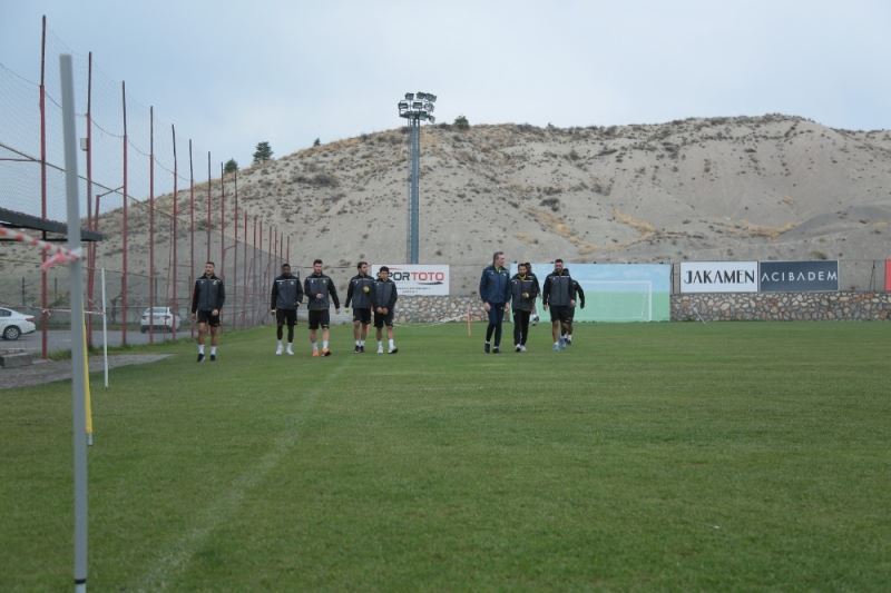 Yeni Malatyaspor’da Kasımpaşa mesaisi sürüyor