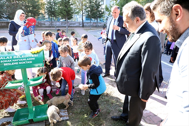 Talas Belediyesi´nden Hayvanları Koruma Günü etkinliği