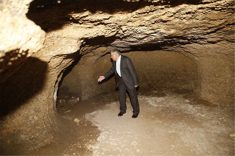 Başkan Büyükkılıç, Türkiye’nin en büyük yeraltı şehrini ziyaret etti 