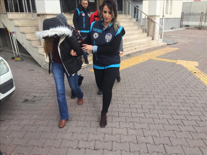 Kayseri polisinden fuhuş operasyonu: 5 gözaltı 