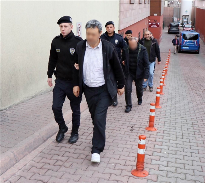 FETÖ operasyonunda gözaltına alınan 7 kişi adliyeye sevk edildi 