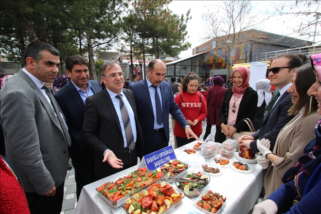 Hacılar´da TSKGV yararına yardım kermesi düzenlendi 