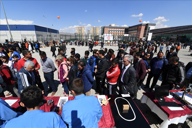 Kayseri OSB Teknik Koleji Bahar Şenlikleri başladı 