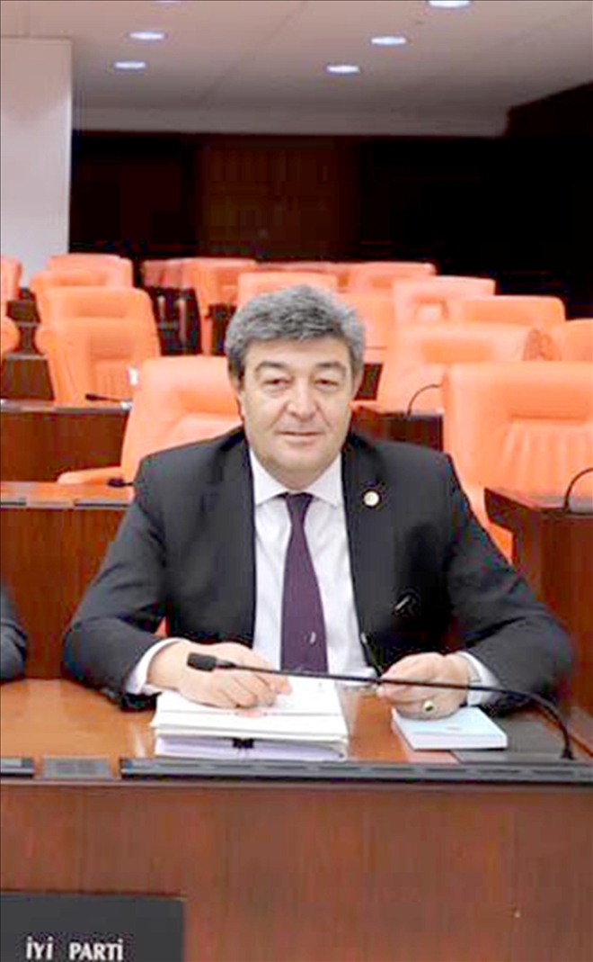 İYİ Parti Kayseri Milletvekili Ataş, Sınav Ücretlerini Meclis Gündemine Taşıdı 