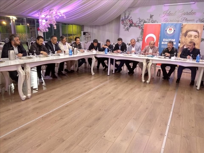 Eğitim Bir Sen Kayseri 1 Nolu Şube Mayıs Ayı İl Divan Toplantısı teşkilat mensuplarının bir araya geldiği iftar programı sonrasında yapıldı. 