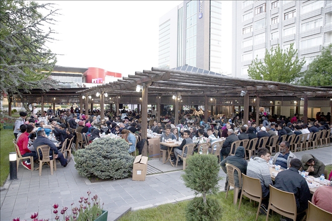 Büyükşehir iftarına büyük ilgi 