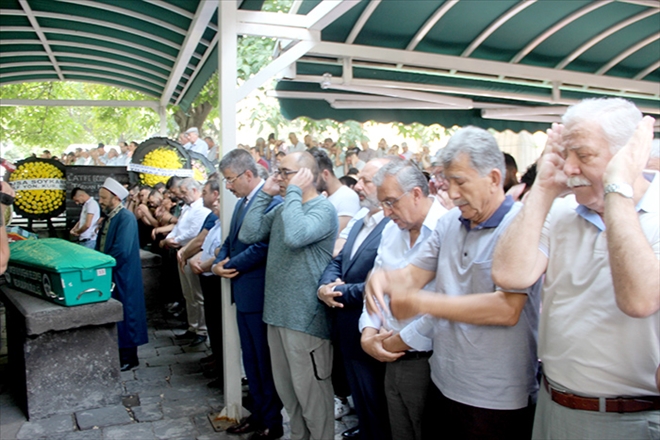 Büyüknalbant ailesinin acı günü 