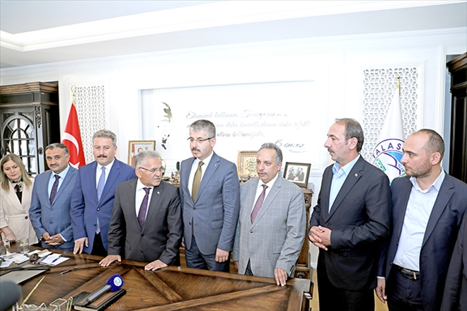 Başkanlardan Mustafa Yalçın´a destek ziyareti 