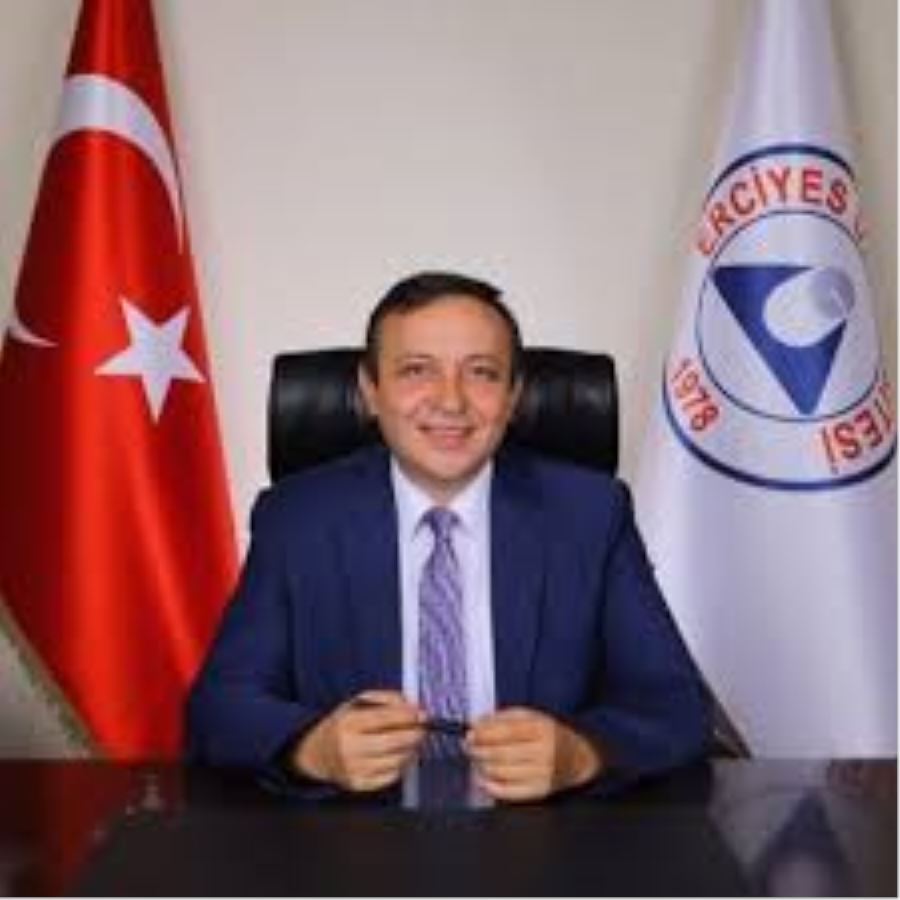 ERÜ Rektörü Prof. Dr. Mustafa Çalış’ın Yeni Yıl Mesajı 