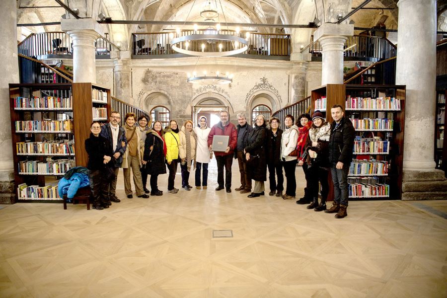 Kültür şehrine yakışır kütüphane 