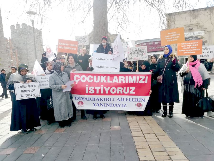 Diyarbakır Annelerine destek