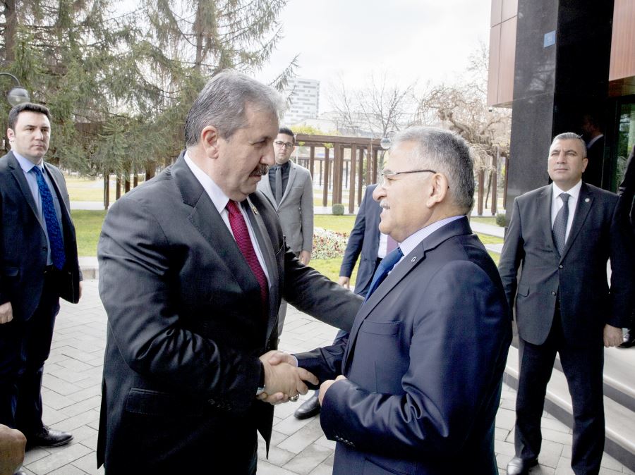  BBP Genel Başkanı Mustafa Destici, Başkan Memduh Büyükkılıç’ı ziyaret etti