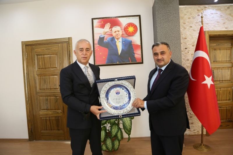 Kayseri ASKF’den Başkan Cabbar’a teşekkür ziyareti
