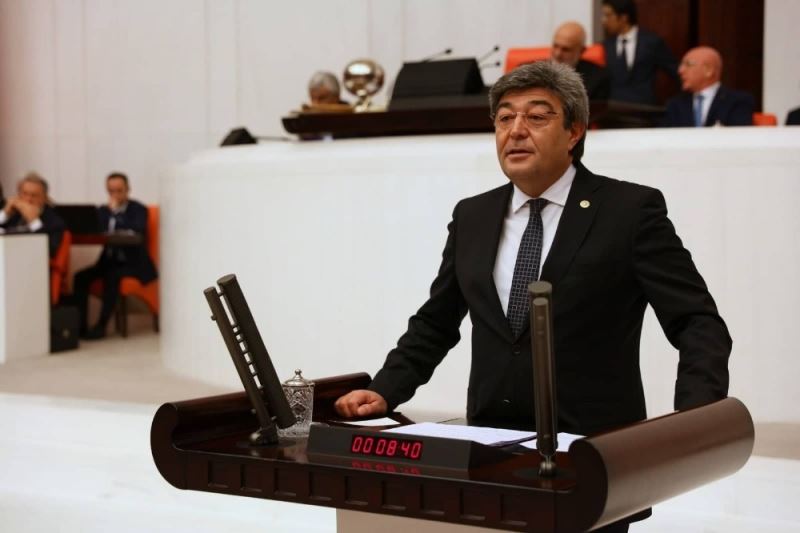 İYİ Parti Milletvekili Dursun Ataş’tan ‘Karaborsa’ tepkisi
