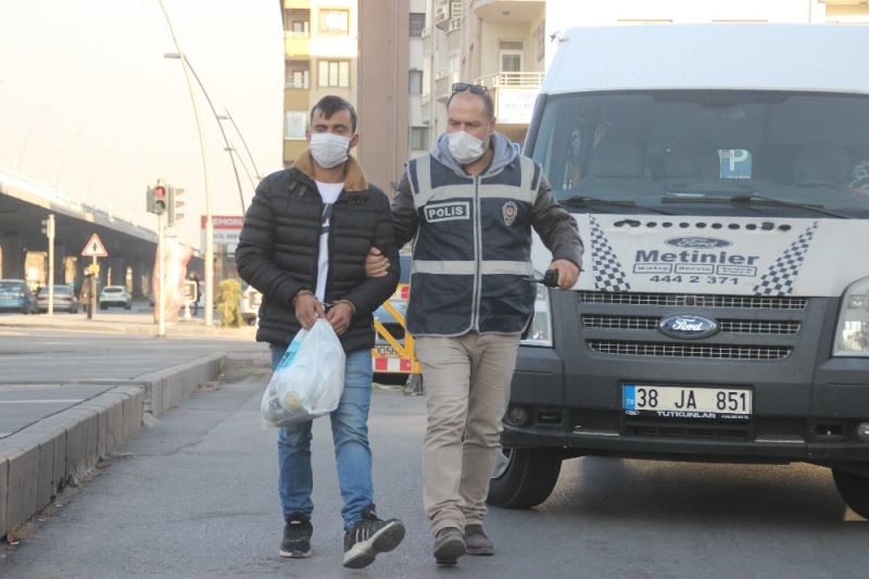 20 yıl kesinleşmiş hapis cezası bulunan ev faresi yakalandı
