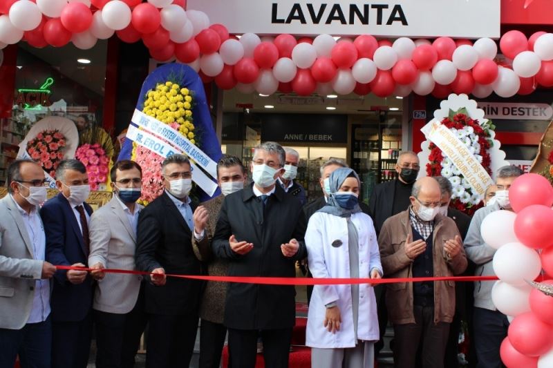 Lavanta Eczanesi açıldı
