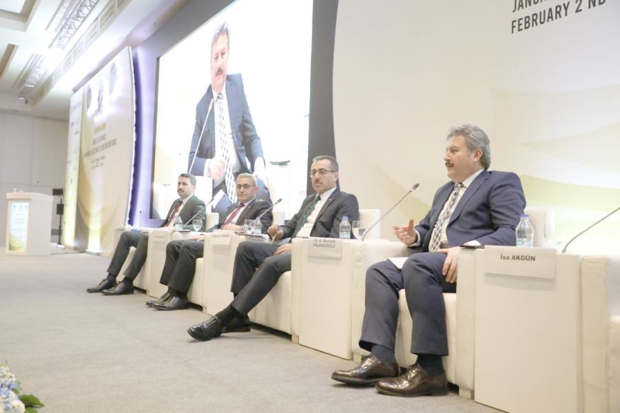 Başkan Palancıoğlu gayrimenkul konferansına katıldı