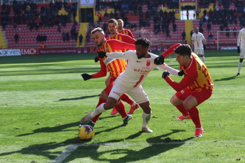 Kayserispor ile Antalyaspor yenişemedi